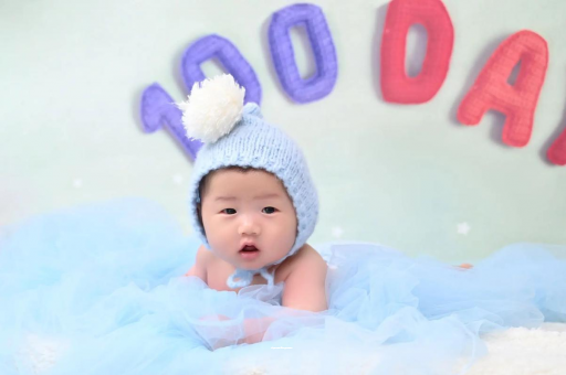 贵州宝宝多久会笑